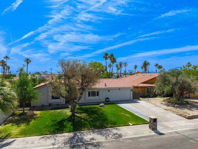 Image 2 of 44 For 27650 Hombria Drive
