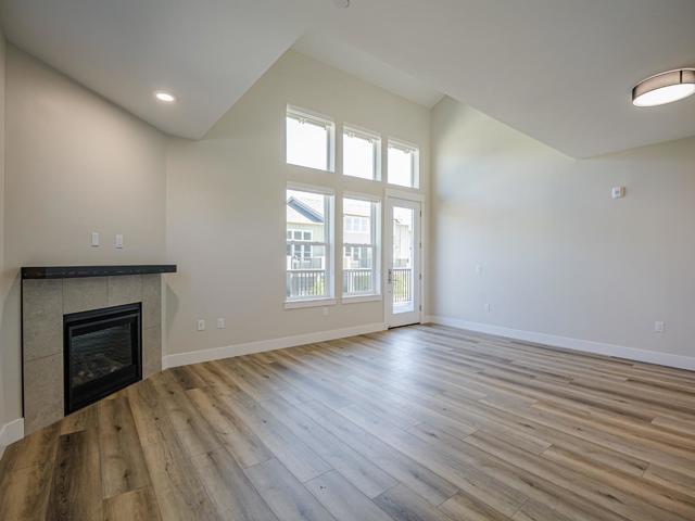 116 Aptos Village Way, Aptos CA: https://media.crmls.org/mediaz/9ea474a2-c8eb-4bd5-b8ea-4c3d0ae686e2.jpg