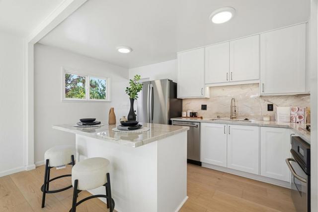 19990 Pear Tree Lane, Cupertino CA: https://media.crmls.org/mediaz/9ea486db-26ae-4636-90a9-5068d964f61f.jpg