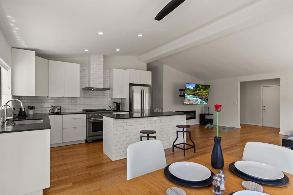 MLS #219149313DA image #4