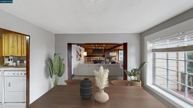 5716 Merriewood Drive, Oakland CA: https://media.crmls.org/mediaz/9ea5d6a1-5144-4952-8c31-f0d39a528bc8.jpg