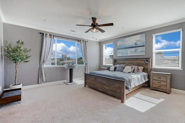 691 Toledo Drive, Hollister CA: https://media.crmls.org/mediaz/9ea81147-39e1-4572-829d-dbad5e458e8c.jpg