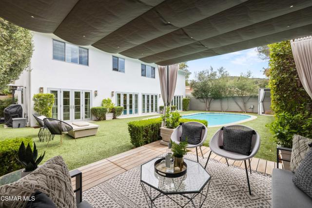 1581 Covington Avenue, Westlake Village CA: https://media.crmls.org/mediaz/9ea9d1af-b17f-49d6-a5d1-908e0d2a5f65.jpg