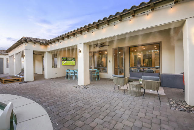 81107 Carefree Drive, Indio CA: https://media.crmls.org/mediaz/9ea9f9c5-ed1c-4e55-a9f3-4ef3fa809b58.jpg