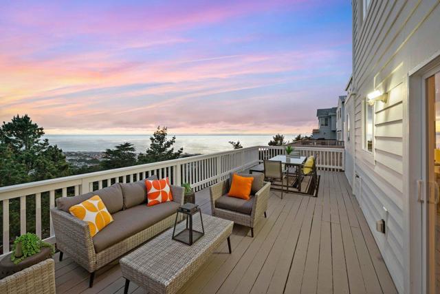 170 Beachview Avenue, Pacifica CA: https://media.crmls.org/mediaz/9eaa1ae8-7859-4b75-82b9-696a1ea06215.jpg