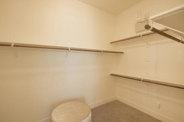 44520 Via Terra Nova, La Quinta CA: https://media.crmls.org/mediaz/9eaa4fef-f0b3-4613-a0b9-03428526afd1.jpg