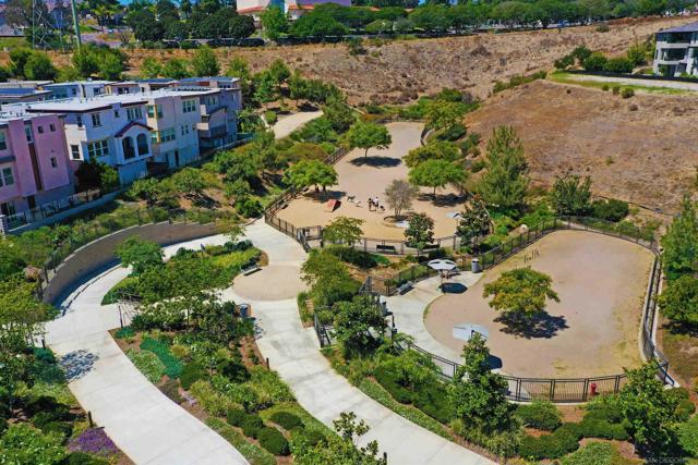 Image 65 of 74 For 7907 Modern Oasis Drive