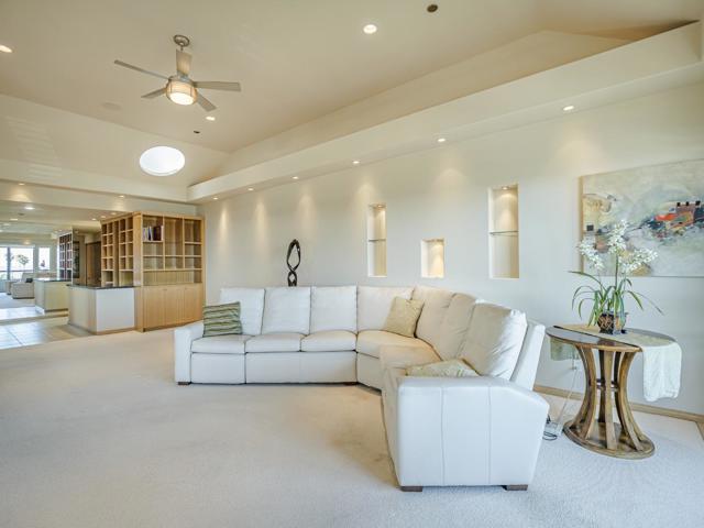 515 2nd Street, Santa Cruz CA: https://media.crmls.org/mediaz/9eab0a68-cd85-4a7f-bd5e-78567212304e.jpg