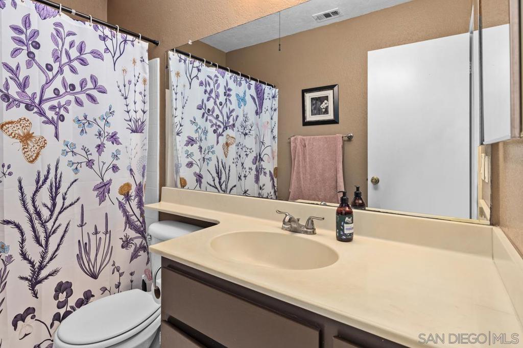 MLS #250034854SD img 26