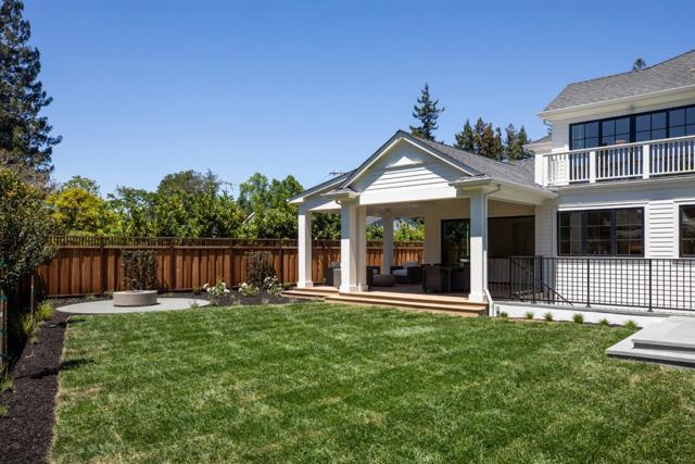 1310 Bay Laurel Drive, Menlo Park CA: https://media.crmls.org/mediaz/9eadc863-4c6d-4259-a452-81c0f808760d.jpg