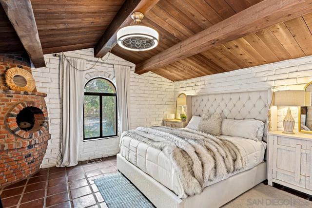 18940 Littlefield Lane, Valley Center CA: https://media.crmls.org/mediaz/9eae9569-261a-469a-8fbc-808fb3758517.jpg