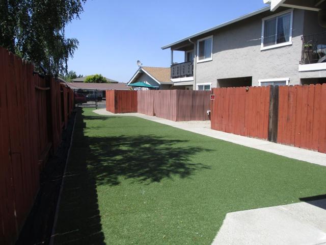 8158 Kelton Drive, Gilroy CA: https://media.crmls.org/mediaz/9eafeb65-fc2d-4ad0-ac6b-a9453932c562.jpg