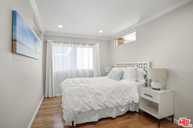 2101 Ocean Avenue, Santa Monica CA: https://media.crmls.org/mediaz/9eb113fd-8eeb-4636-aa8e-d37a20000ad5.jpg