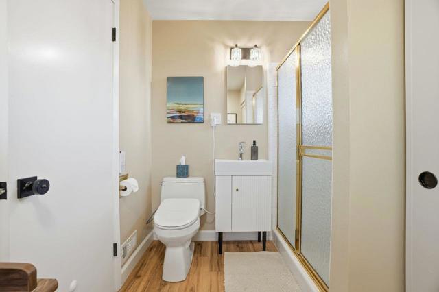 312 Alta Mesa Drive, South San Francisco CA: https://media.crmls.org/mediaz/9eb11598-9e5a-4654-b2e5-50005dc7b75e.jpg