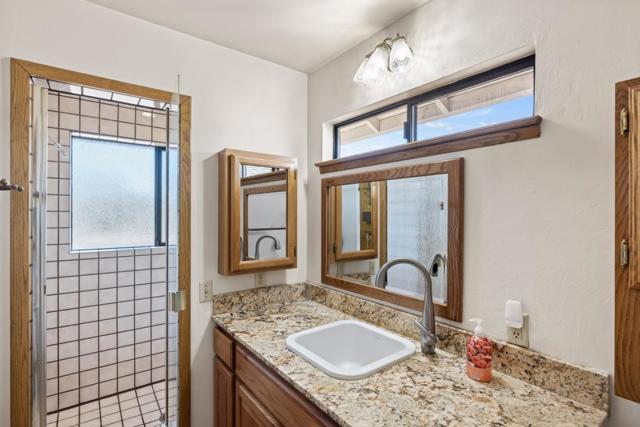 2050 Baldwin Court, Seaside CA: https://media.crmls.org/mediaz/9eb11885-4700-45e0-9c9d-07d64fce10df.jpg