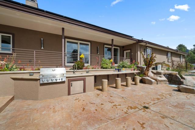 1061 Summit Road, Watsonville CA: https://media.crmls.org/mediaz/9eb1d42a-9d47-4736-bfb7-4d443e3adaac.jpg