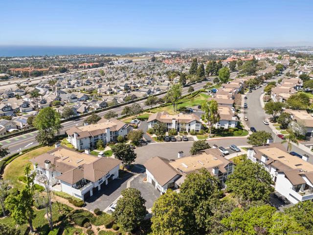 Image 30 of 37 For 863 Violet Ct