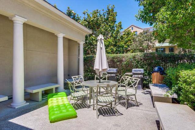 157 Irene Court, Mountain View CA: https://media.crmls.org/mediaz/9eb4a4c7-6d16-4d9d-ac81-792956278c8f.jpg