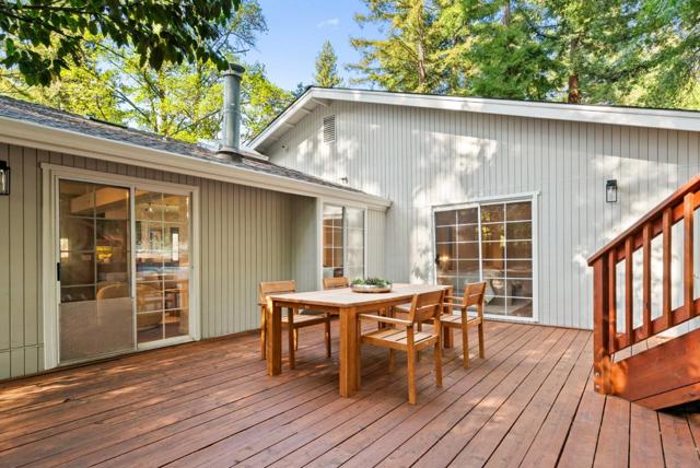 107 Maywood Drive, Boulder Creek CA: https://media.crmls.org/mediaz/9eb500b6-19ea-4c91-94ac-c1b24cb40ad2.jpg