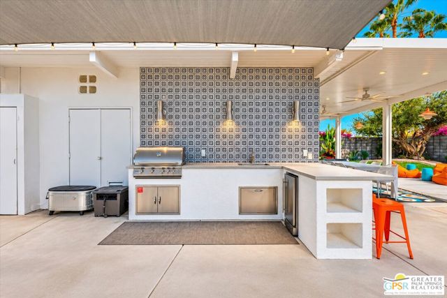 657 N Juanita Drive, Palm Springs, CA 92262
