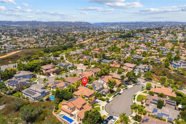 3463 Corte Fresa, Carlsbad CA: https://media.crmls.org/mediaz/9eb5f76e-65e3-46d0-b982-4868b1e4ce21.jpg