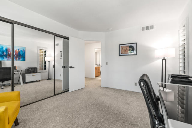 Image 40 of 61 For 35200 Cathedral Canyon Drive S152