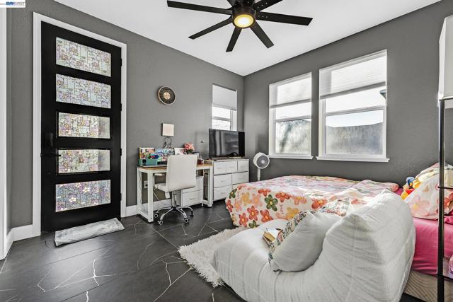 Image 15 of 60 For 259 Eagle Nest Dr