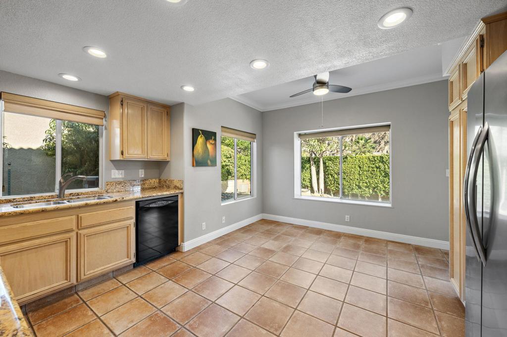 MLS #219138859DA image #12