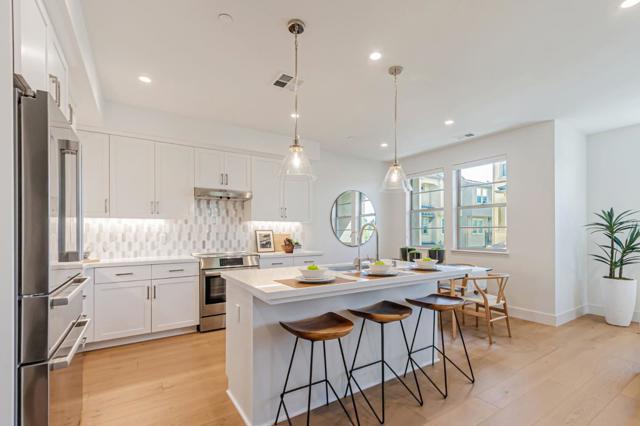 1225 Verano Road, Mountain View CA: https://media.crmls.org/mediaz/9ebacda7-0b19-4880-81bc-9ce1537a720c.jpg