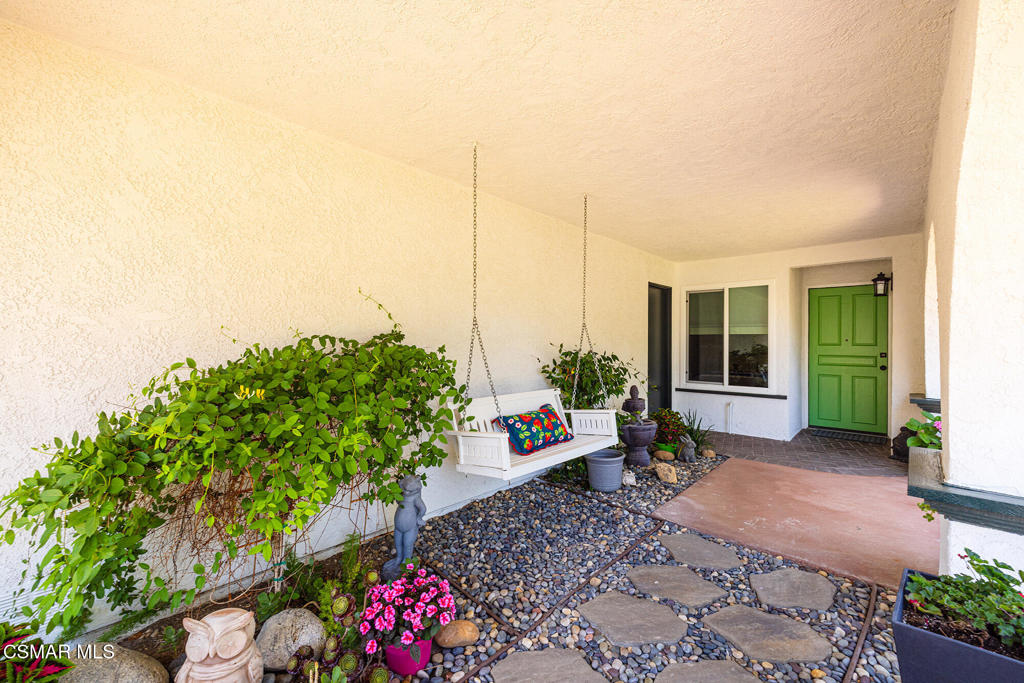 30428 Sandtrap Drive