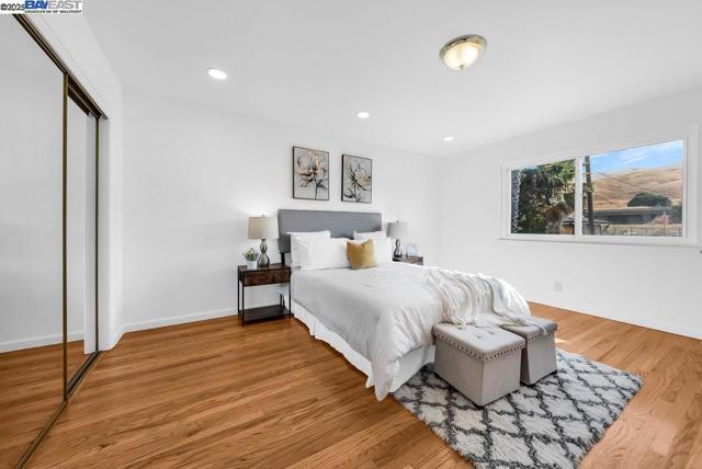 48346 Cottonwood St, Fremont CA: https://media.crmls.org/mediaz/9ebc8312-a63b-418d-bc60-86660a797a59.jpg