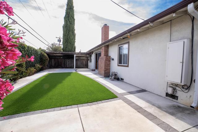 5083 Miramar, San Jose CA: https://media.crmls.org/mediaz/9ebcf148-a70f-46fe-bdfb-9cecfb5d0701.jpg