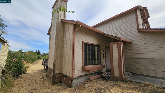 80 Mims Ave, Bay Point CA: https://media.crmls.org/mediaz/9ebd3340-3ca5-4c8e-b5d0-4ed41f354e39.jpg