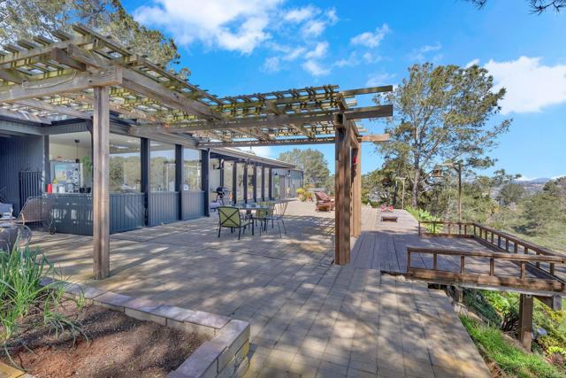 Image 17 of 74 For 1234 Oribia Rd