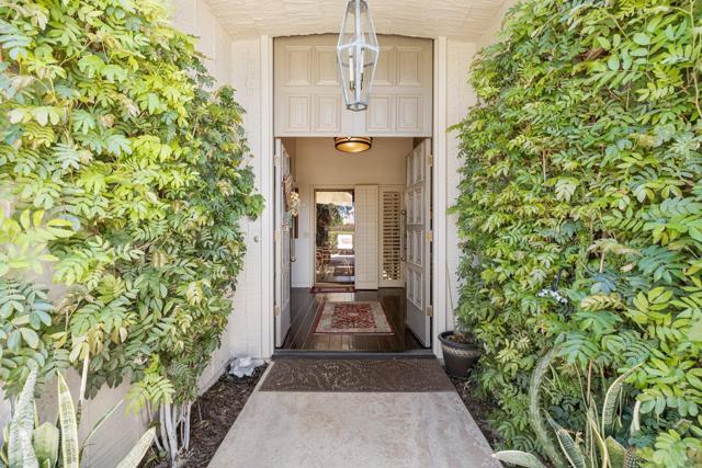 74903 Chateau Circle, Indian Wells CA: https://media.crmls.org/mediaz/9ebe05e3-0598-43cc-b450-b5672961358e.jpg