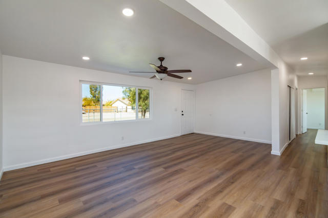 Image 14 of 18 For 2340 Sand Quill Avenue