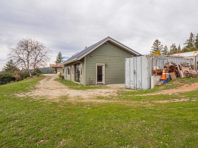 1584 Tindall Ranch Road, Corralitos CA: https://media.crmls.org/mediaz/9ec0d7bb-b647-43f7-8318-c6abd6bf9e00.jpg