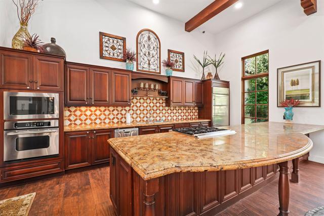 6911 Goldstone Rd, Carlsbad CA: https://media.crmls.org/mediaz/9ec2e81f-8ff0-4caa-97ef-317e1ae06fdd.jpg