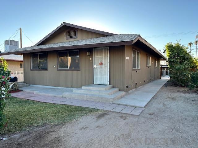 413 Giles, Calexico, California 92231, ,Multi-Family,For Sale,Giles,250000566SD