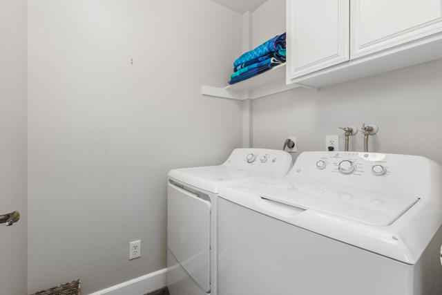 78987 Bayside Court, Bermuda Dunes CA: https://media.crmls.org/mediaz/9ec3916d-9d4b-4e4e-b05d-262a9ba79fee.jpg
