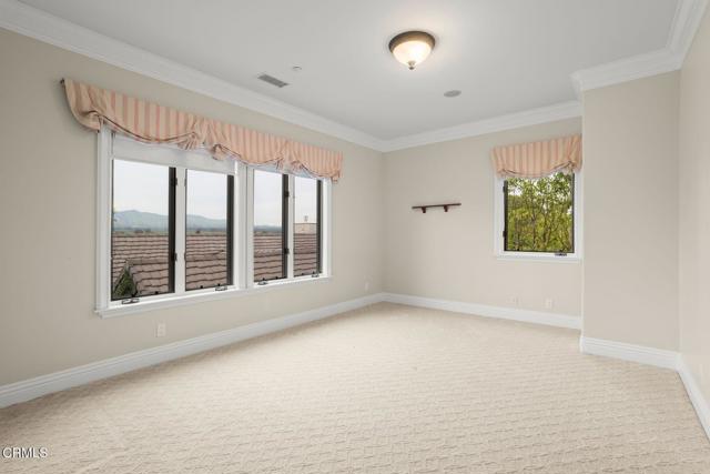 Detail Gallery Image 16 of 31 For 3243 Calle De Debesa, Camarillo,  CA 93010 - 6 Beds | 5/1 Baths