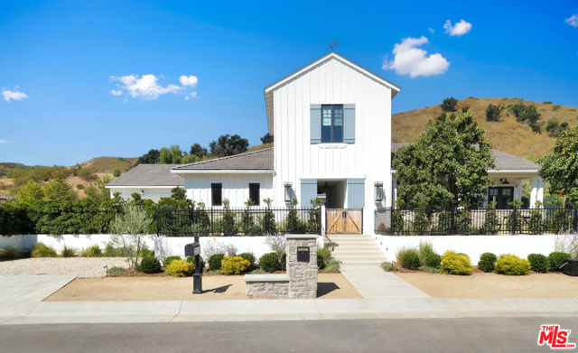 27453 Park Vista Rd, Agoura Hills, CA 91301