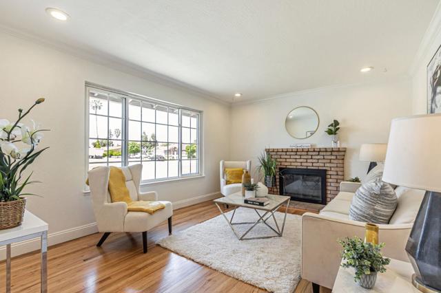 602 Azule Avenue, San Jose CA: https://media.crmls.org/mediaz/9ec4b2ac-487f-4379-8293-1daaeeb30248.jpg