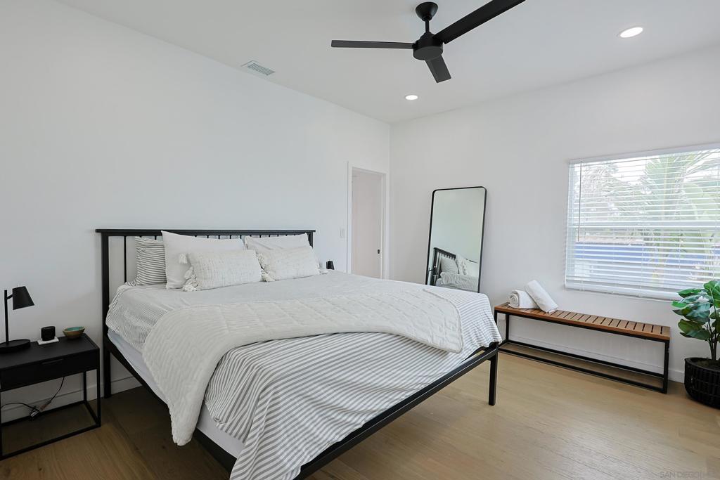 MLS #250030466SD img 8