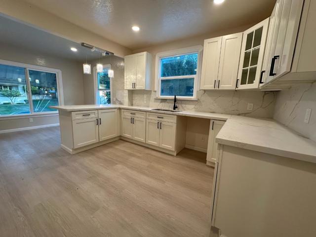 Image 6 of 36 For 121 Bella Vista Way
