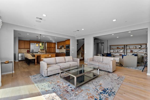 Detail Gallery Image 9 of 62 For 7090 Sitio Corazon, Carlsbad,  CA 92009 - 4 Beds | 3/1 Baths