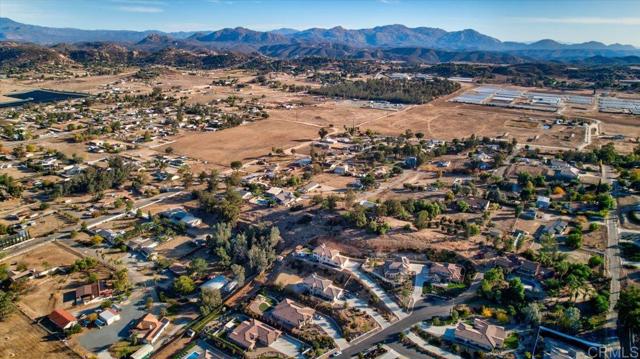 Detail Gallery Image 69 of 72 For 1186 Glae Jean Ct, Ramona,  CA 92065 - 5 Beds | 3/1 Baths