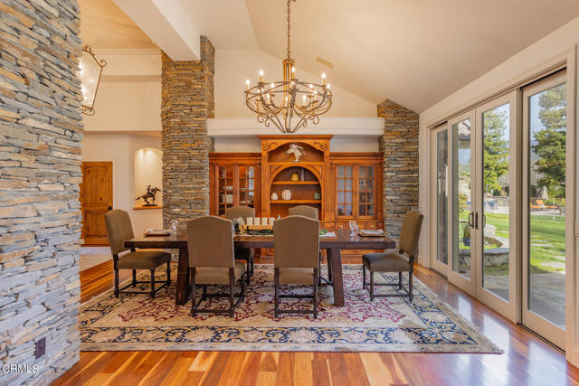 Detail Gallery Image 11 of 63 For 12055 Sulphur Mountain Rd, Ojai,  CA 93023 - 7 Beds | 7/1 Baths