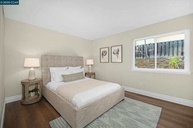 4072 Westminster Pl, Danville CA: https://media.crmls.org/mediaz/9ec962ad-f355-4aea-a090-f1b2b56ddbc3.jpg