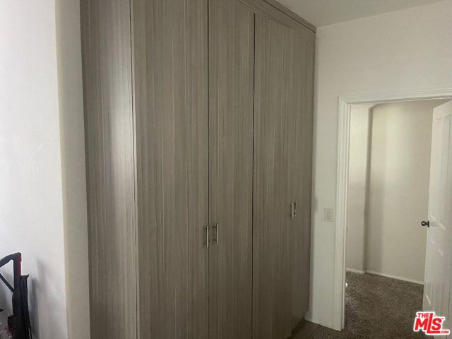 9009 S Calvin Way, Inglewood CA: https://media.crmls.org/mediaz/9eca240b-5a90-4245-a3c2-daca6634bb2d.jpg